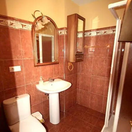 3 Bedrooms House With Furnished Terrace And Wifi At Ovinana Prázdninový dům Cudillero